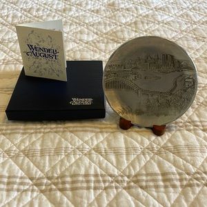 Wendell August Pittsburgh plate w/stand